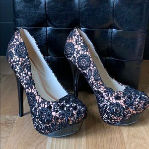 Size 8 black high heels